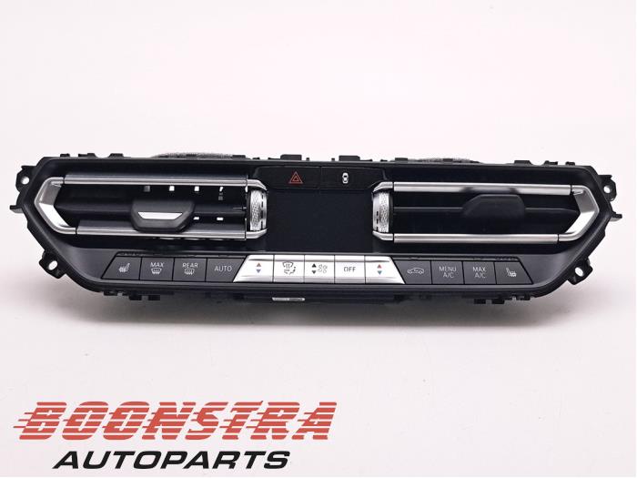 Usagé Commande chauffage BMW 2 serie Gran Coupe (F44) 218i 1.5 TwinPower Turbo 12V Prix € 399,95 Règlement à la marge proposé par Boonstra Autoparts