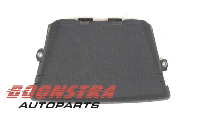 Gebrauchte GPS Antenne Tesla Model 3 RWD 60 kWh Preis € 36,24 Mit Mehrwertsteuer angeboten von Boonstra Autoparts