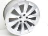 Wheel from a Tesla Model X, 2013 EV AWD, SUV, Electric, 599kW (814pk), 4x4, 3D1, 2020-09 2020