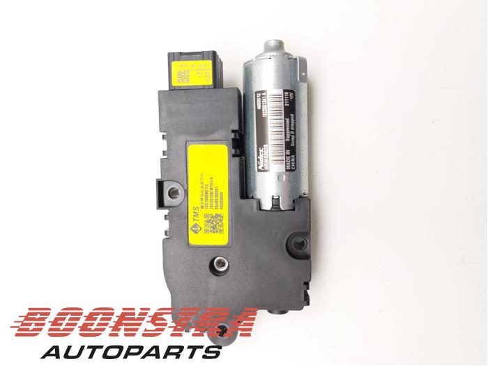 Używane Silnik szyberdachu XPENG P5 P5 Cena € 54,95 Procedura marży oferowane przez Boonstra Autoparts