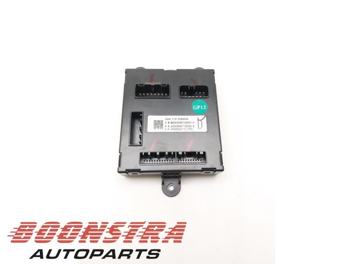 Używane Modul (rózne) XPENG P5 P5 Cena € 44,95 Procedura marży oferowane przez Boonstra Autoparts