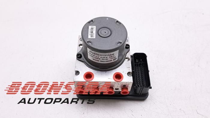 Begagnade ABS-pump Ssang Yong Rexton W 2.2 RX 220 E-XDI 16V 2WD Pris € 299,95 Marginaltabell erbjuds av Boonstra Autoparts