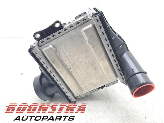 Usados Intercooler Mercedes C (W205) C-220 2.2 CDI BlueTEC, C-220 d 16V Precio € 49,95 Norma de margen ofrecido por Boonstra Autoparts
