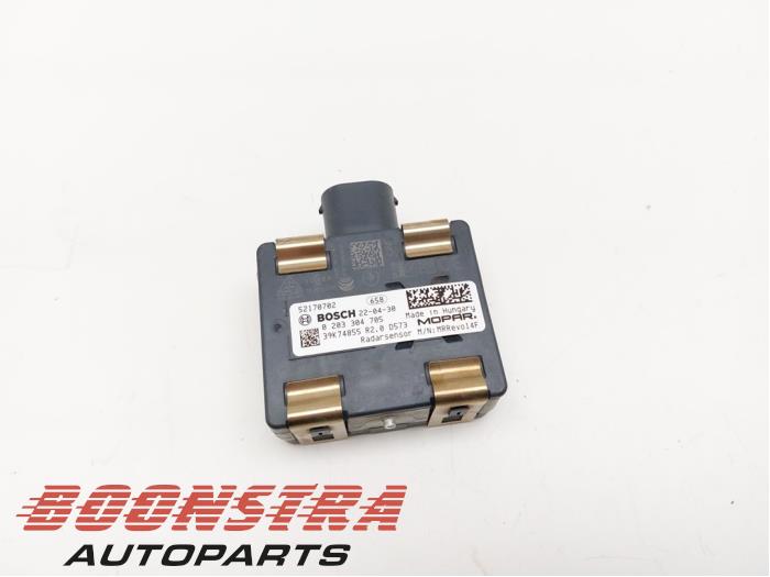 Begagnade Radarsensor Fiat 500X (334) 1.5 Hybrid Turbo 16V Pris € 224,95 Marginaltabell erbjuds av Boonstra Autoparts