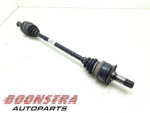 Begagnade Drivaxel, höger bak BMW 1 serie (F20) 116d 1.6 16V Efficient Dynamics Pris € 49,95 Marginaltabell erbjuds av Boonstra Autoparts