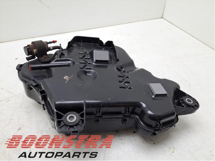 Gebrauchte Adblue Tank BMW 3 serie Touring (G21) 320d 2.0 TwinPower Turbo 16V Mild Hybrid Preis € 379,95 Margenregelung angeboten von Boonstra Autoparts