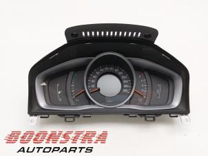 Begagnade Vägmätare KM Volvo V60 I (FW/GW) 1.6 T3 16V Pris € 74,95 Marginaltabell erbjuds av Boonstra Autoparts