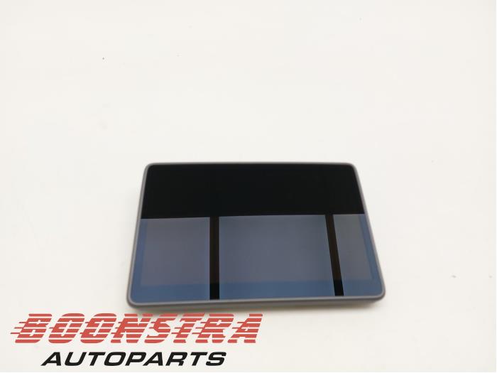 Begagnade Innerdisplay Tesla Model 3 RWD 60 kWh Pris € 399,00 Inklusive moms erbjuds av Boonstra Autoparts