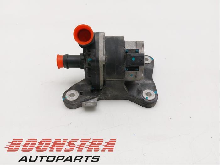 Begagnade Vattenpump XPENG P5 P5 Pris € 44,95 Marginaltabell erbjuds av Boonstra Autoparts