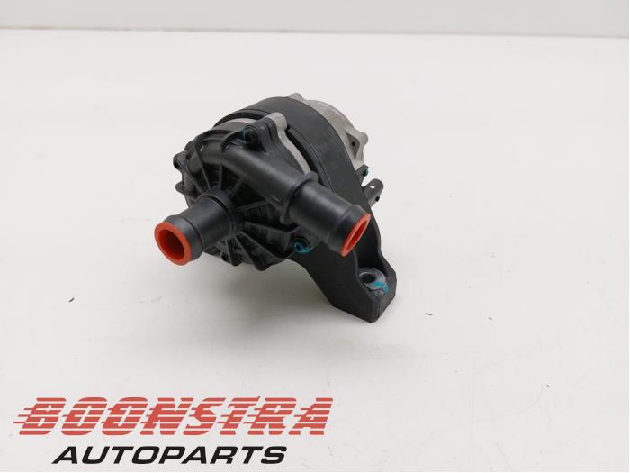 Begagnade Vattenpump XPENG P5 P5 Pris € 47,98 Marginaltabell erbjuds av Boonstra Autoparts
