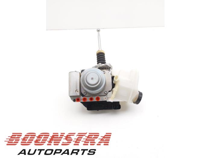 Usados Servofreno Audi e-tron (GEN) 55 quattro Precio € 694,95 Norma de margen ofrecido por Boonstra Autoparts