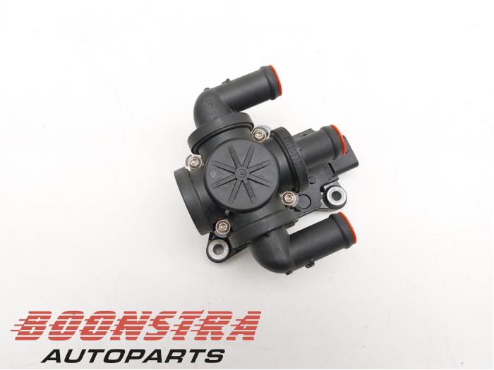 Używane Rózne Audi e-tron (GEN) 55 quattro Cena € 64,95 Procedura marży oferowane przez Boonstra Autoparts