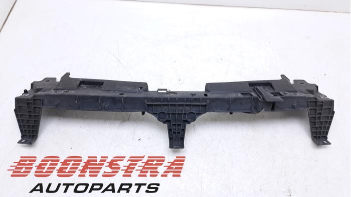 Begagnade Front Peugeot 508 (8D) 2.0 BlueHDi 180 16V Pris € 44,95 Marginaltabell erbjuds av Boonstra Autoparts