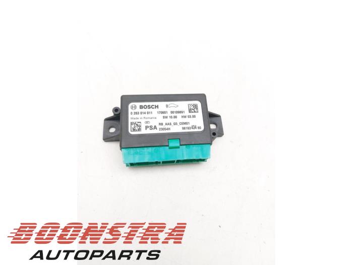 Begagnade PDC-modul Peugeot 208 I (CA/CC/CK/CL) 1.2 Vti 12V PureTech 82 Pris € 24,95 Marginaltabell erbjuds av Boonstra Autoparts