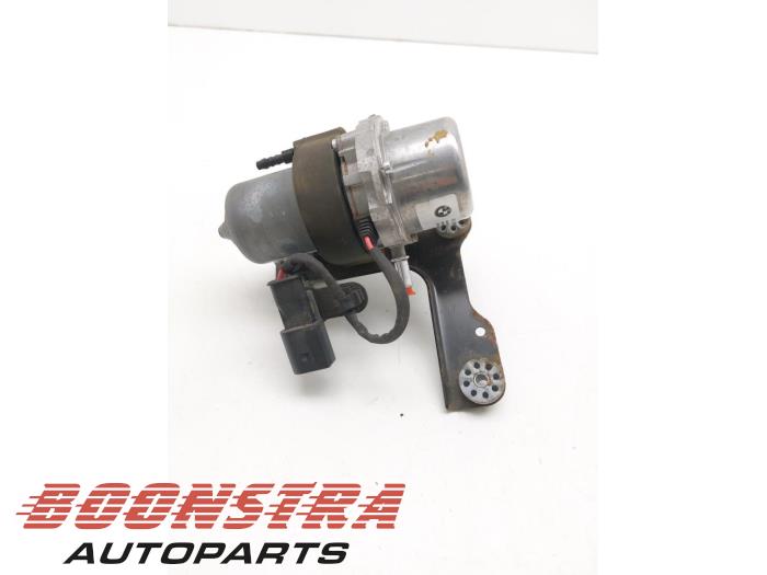 Usagé Pompe à vide (essence) BMW 7 serie (G11/12) 740e,Le xDrive Prix € 129,95 Règlement à la marge proposé par Boonstra Autoparts