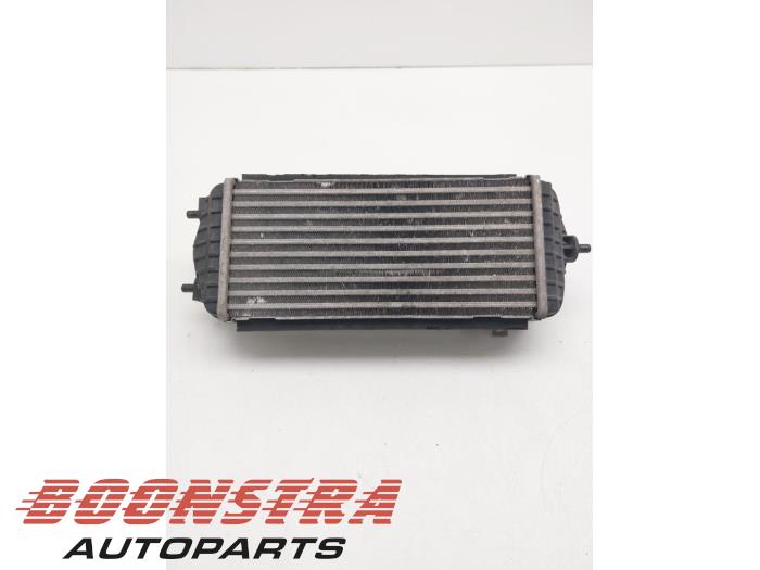 Usados Intercooler Hyundai i40 (VFA) 1.7 CRDi 16V Precio € 94,95 Norma de margen ofrecido por Boonstra Autoparts