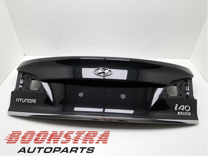 Begagnade Baklucka Hyundai i40 (VFA) 1.7 CRDi 16V Pris € 249,95 Marginaltabell erbjuds av Boonstra Autoparts