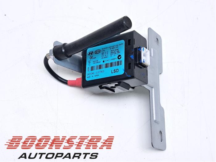 Używane Modul keyless vehicle Hyundai i40 (VFA) 1.7 CRDi 16V Cena € 24,95 Procedura marży oferowane przez Boonstra Autoparts