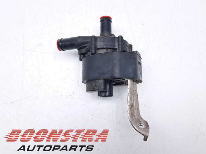 Begagnade Extra vattenpump Tesla Model X 100X Pris € 36,95 Marginaltabell erbjuds av Boonstra Autoparts