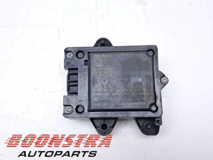 Begagnade Radarsensor Tesla Model X 100X Pris € 69,95 Marginaltabell erbjuds av Boonstra Autoparts