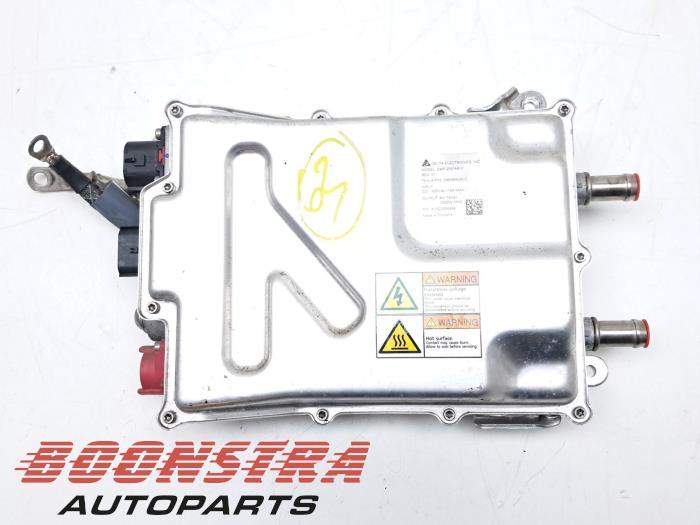 Używane DC/CD konwertor Tesla Model X 100X Cena € 204,95 Procedura marży oferowane przez Boonstra Autoparts
