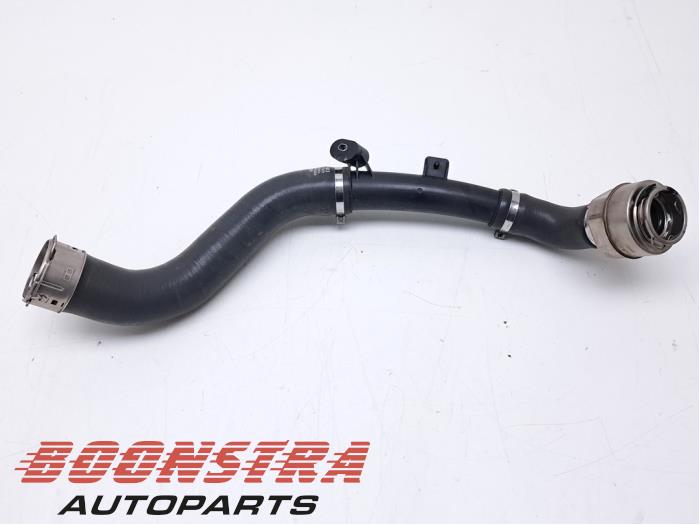Gebrauchte Intercooler Rohr Renault Captur II (RJB) 1.3 TCE 130 16V Preis € 67,95 Margenregelung angeboten von Boonstra Autoparts