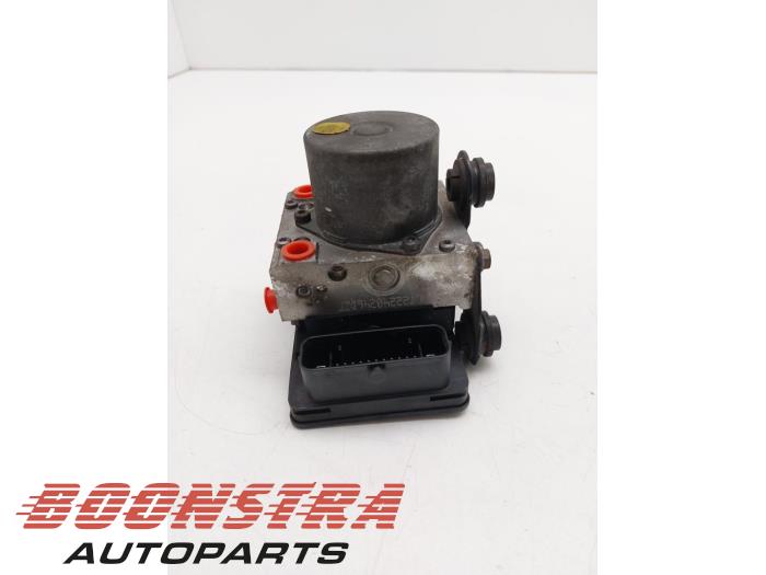 Begagnade ABS-pump Skoda Rapid 1.2 TSI Pris € 224,95 Marginaltabell erbjuds av Boonstra Autoparts