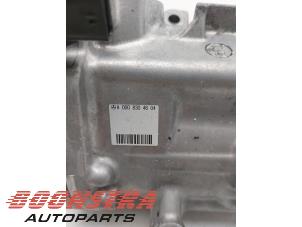 Compresseur d'un Mercedes-Benz A (177.0) 1.3 A-250 e Turbo 16V 2023