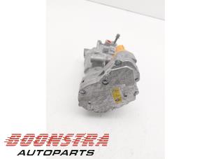 Compresseur d'un Mercedes-Benz A (177.0) 1.3 A-250 e Turbo 16V 2023
