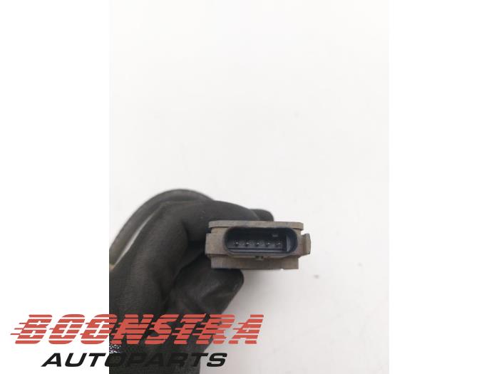 Lambda probe from a Ford Transit 2.0 TDCi 16V Eco Blue 170 RWD 2019