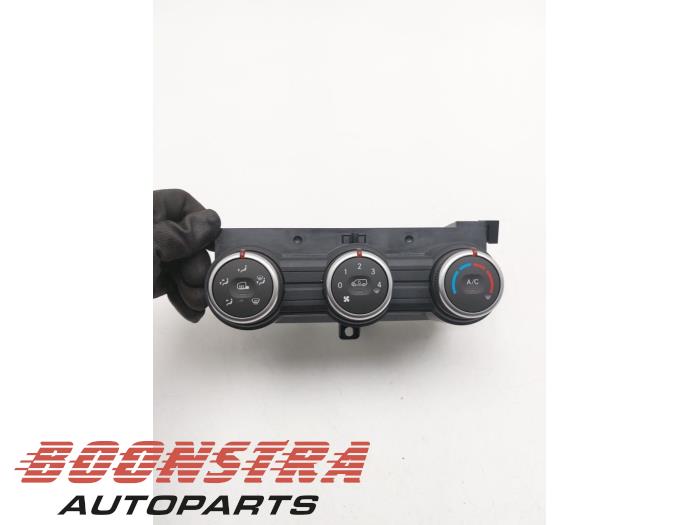 Begagnade Värmekontrollpanel Mercedes Citan (420.6) 1.5 108 CDI Pris € 90,69 Inklusive moms erbjuds av Boonstra Autoparts
