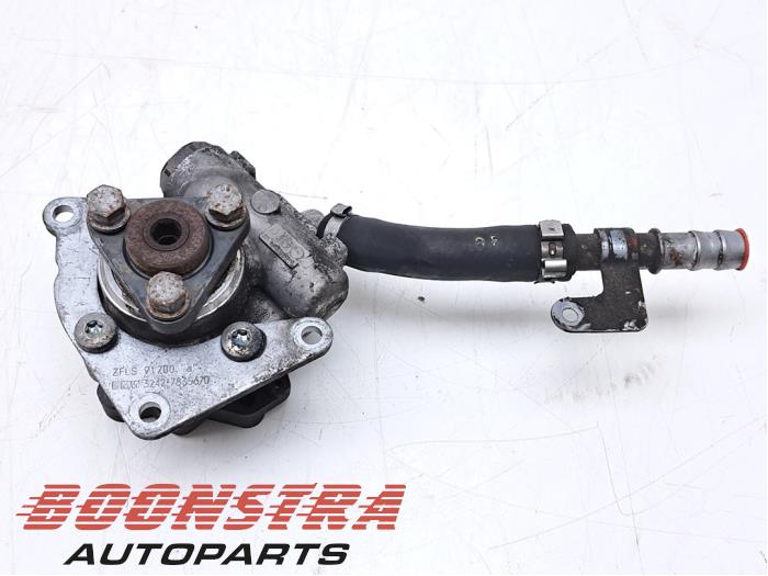 Usagé Pompe de direction BMW M5 (E60) 5.0 V10 40V Prix € 231,95 Règlement à la marge proposé par Boonstra Autoparts
