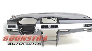 Begagnade Instrumentbräda BMW M5 (E60) 5.0 V10 40V Pris € 299,00 Marginaltabell erbjuds av Boonstra Autoparts