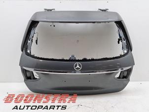 Usados Portón trasero Mercedes C Estate (S205) C-180 1.6 16V BlueEfficiency Precio € 212,95 Norma de margen ofrecido por Boonstra Autoparts