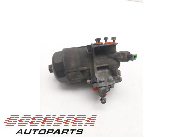 Gebrauchte Ölfiltergehäuse BMW M5 (E60) 5.0 V10 40V Preis € 144,95 Margenregelung angeboten von Boonstra Autoparts