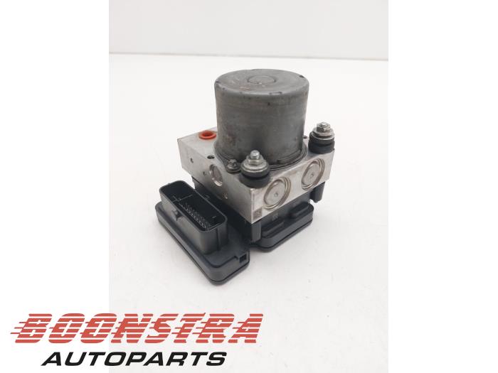 Begagnade ABS-pump Iveco New Daily VI 35C18,35S18,40C18,50C18,60C18,65C18,70C18 Pris € 387,20 Inklusive moms erbjuds av Boonstra Autoparts