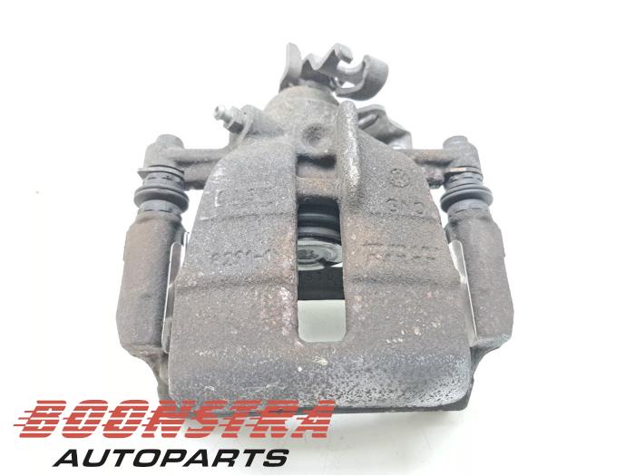 Gebrauchte Bremszange links hinten Volkswagen Transporter/Caravelle T6 2.0 TSI Preis € 48,34 Mit Mehrwertsteuer angeboten von Boonstra Autoparts