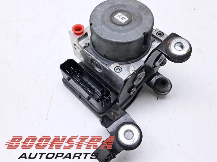 Gebrauchte ABS Pumpe Ford S-Max (WPC) 2.0 TDCi 150 16V Preis € 181,44 Mit Mehrwertsteuer angeboten von Boonstra Autoparts