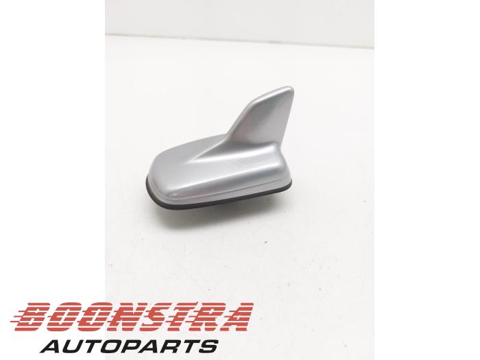 Używane Antena Audi A5 Sportback (F5A/F5F) 1.4 TFSI 16V Cena € 49,95 Procedura marży oferowane przez Boonstra Autoparts