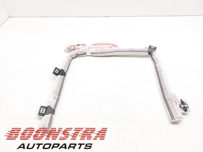 Używane Kurtyna prawa Audi A1 Sportback (8XA/8XF) 1.0 TFSI Ultra 12V Cena € 99,95 Procedura marży oferowane przez Boonstra Autoparts