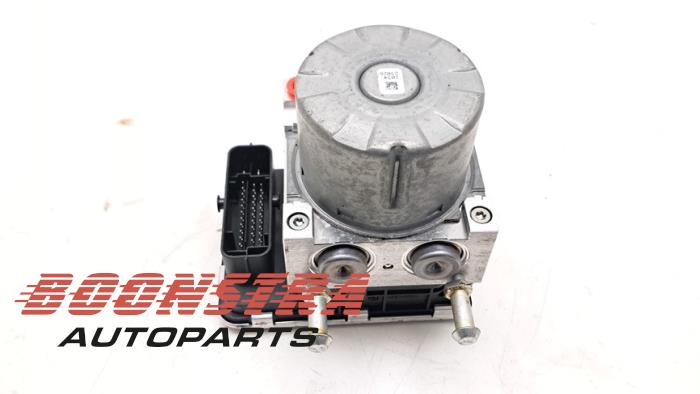 Begagnade ABS-pump Suzuki Swift (ZC/ZD) 1.2 Dual Jet 16V Smart Hybrid Pris € 179,95 Marginaltabell erbjuds av Boonstra Autoparts