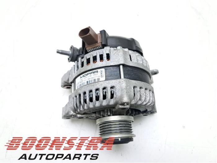 Begagnade Dynamo Fiat 500X (334) 1.3 16V Pris € 79,95 Marginaltabell erbjuds av Boonstra Autoparts