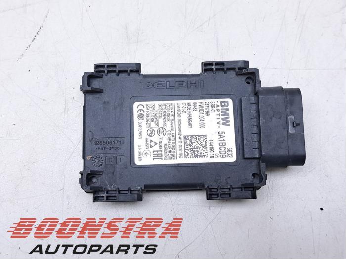 Begagnade Radarsensor BMW X5 (G05) xDrive 45 e iPerformance 3.0 24V Pris € 199,95 Marginaltabell erbjuds av Boonstra Autoparts