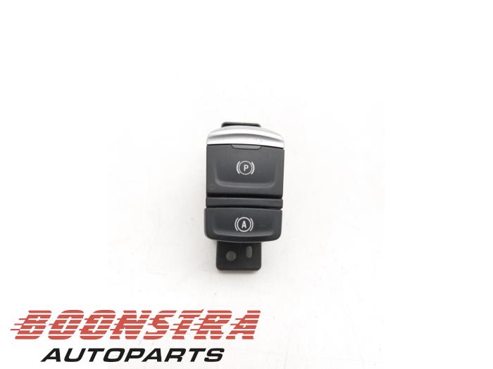 Używane Przelacznik hamulca postojowego Renault Talisman Estate (RFDK) 1.3 TCE 140 16V Cena € 30,19 Z VAT oferowane przez Boonstra Autoparts