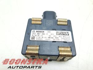 Begagnade Radarsensor Volkswagen Caddy IV 2.0 TDI 102 Pris € 174,95 Marginaltabell erbjuds av Boonstra Autoparts