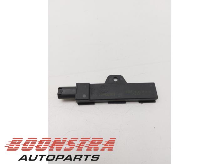 Używane Keyless Entry-Antena BMW 3 serie Touring (F31) 320i 2.0 16V Cena € 24,95 Procedura marży oferowane przez Boonstra Autoparts
