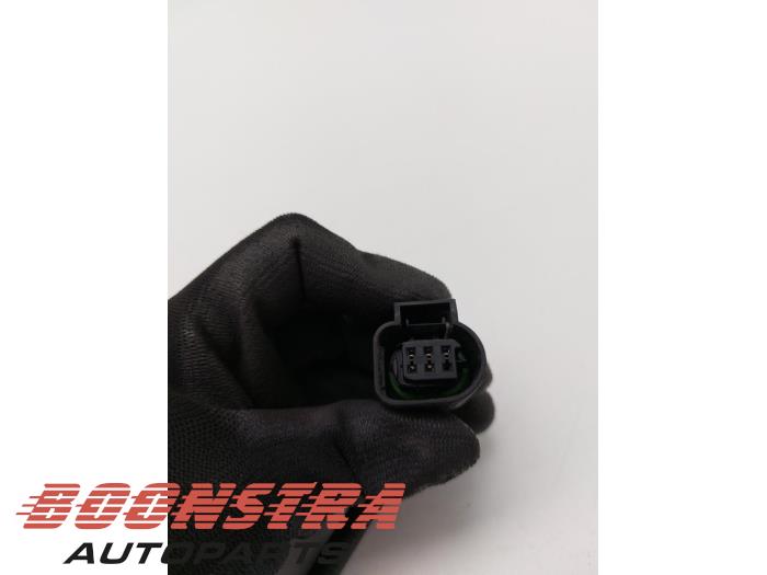 Sonde lambda d'un BMW 3 serie Touring (F31) 320i 2.0 16V 2013