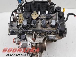 Engine from a Volkswagen Golf VIII (CD1) 2.0 GTI 16V 2020