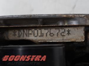 Engine from a Volkswagen Golf VIII (CD1) 2.0 GTI 16V 2020