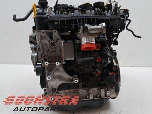 Engine from a Volkswagen Golf VIII (CD1) 2.0 GTI 16V 2020